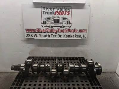International DT466 Crankshaft