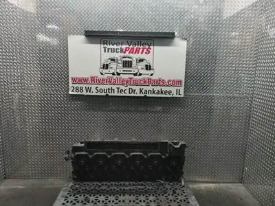 Cummins Cylinder Head
