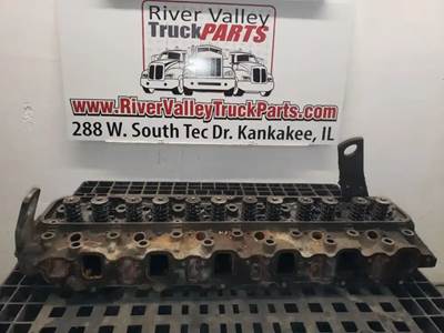 Ford 7.8L Cylinder Head for a 1989 Ford LTS8000