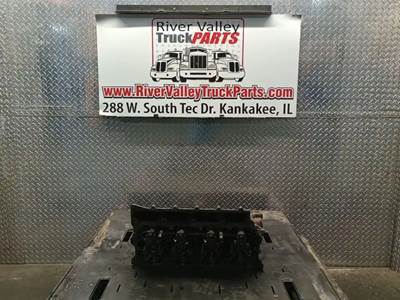 International MaxxForce 7 Cylinder Head for a 2015 Ic Corporation PB405