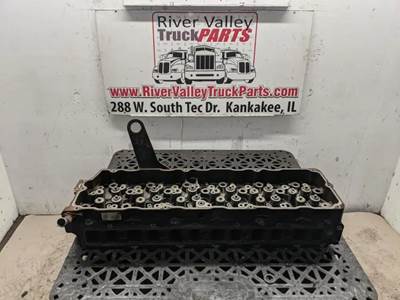 International MaxxForce DT Cylinder Head