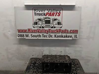 Mack E7 Cylinder Head for a 2007 Mack LE613