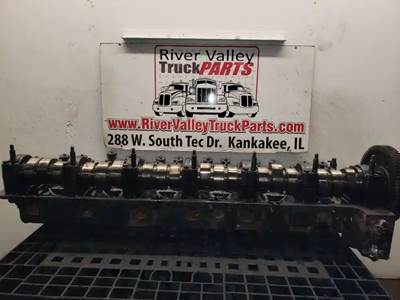 Volvo VED12 Cylinder Head for a 2007 Volvo VNL