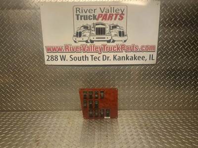 International 9200 Dashboard Assembly