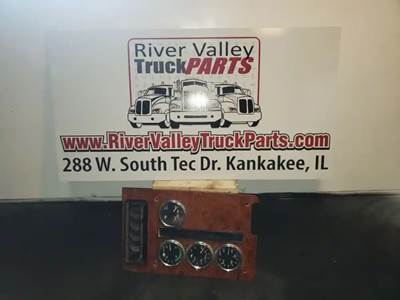 International 9400 Dashboard Assembly