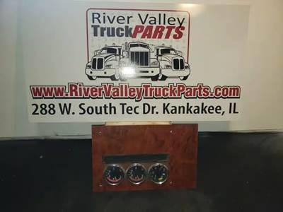 International 9400 Dashboard Assembly