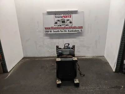 Freightliner Cascadia 113 DEF Tank