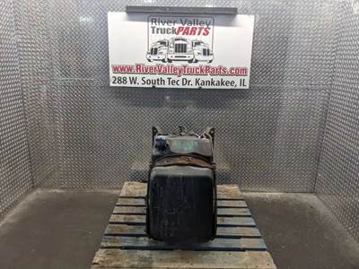 Freightliner Cascadia 125 DEF Tank