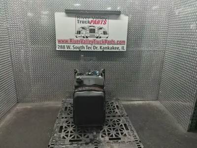 Freightliner Cascadia 125 DEF Tank