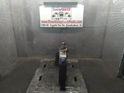 Freightliner M2 106 DEF Tank