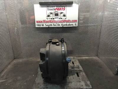 Peterbilt 579 DEF Tank