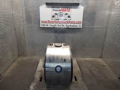 Peterbilt 579 DEF Tank