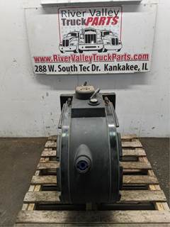 Peterbilt 587 DEF Tank