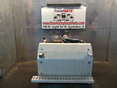 Freightliner Cascadia 125 DPF Filter