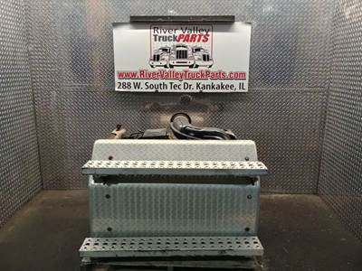 Freightliner Cascadia 125 DPF Filter