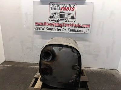 Mack Pinnacle CXU612 DPF Filter for a 2012 Mack CXU612