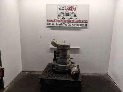 Mack Pinnacle CXU613 DPF Filter for a 2013 Mack CXU613