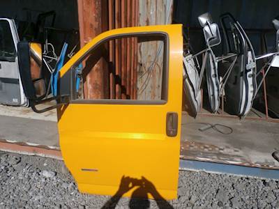 Chevrolet C3500 Left Door