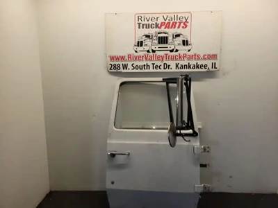 Ford LNT9000 Right Door