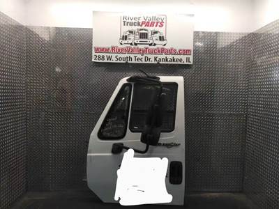International TranStar 8600 Left Door