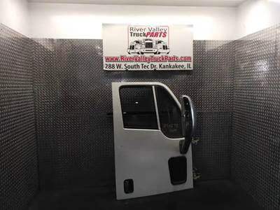 Peterbilt 387 Right Door