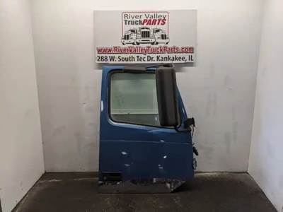 Volvo VNL Right Door
