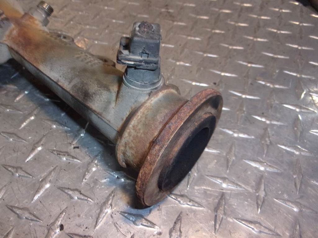 Paccar MX13 EGR Valve for a 2013 Peterbilt 386 For Sale Kankakee, IL