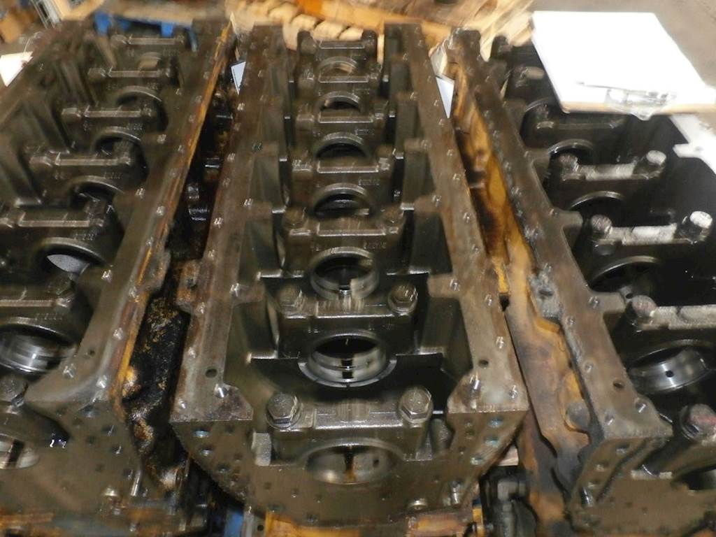 Caterpillar C7 Engine Block / Cylinder Block For Sale Kankakee, IL
