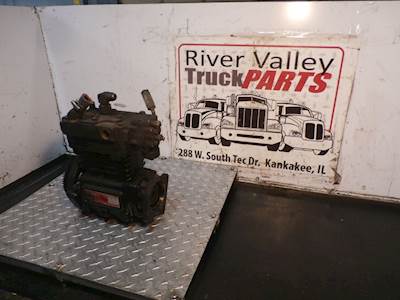 Caterpillar 3126 Air Compressor for a 2003 Freightliner M2 106