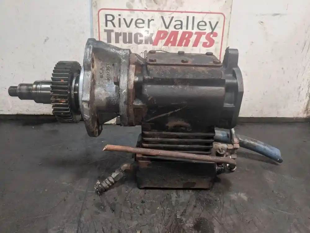 Cummins N14 Air Compressor for a 1999 International 9200 For Sale