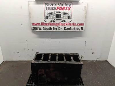 Cummins ISL Engine Block / Cylinder Block for a 2008 Thomas Built Saf-T-Liner MVP-EF