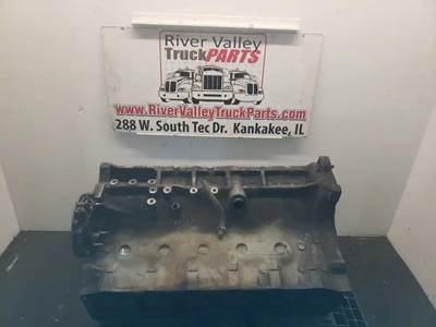 Ford 7.8L Engine Block / Cylinder Block for a 1987 Ford F800