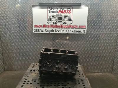 GM/Chev (HD) 6.6L DURAMAX Engine Block / Cylinder Block for a 2009 Chevrolet Express