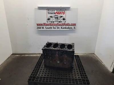 Isuzu 4HK1TC Engine Block / Cylinder Block for a 2015 Isuzu NPR