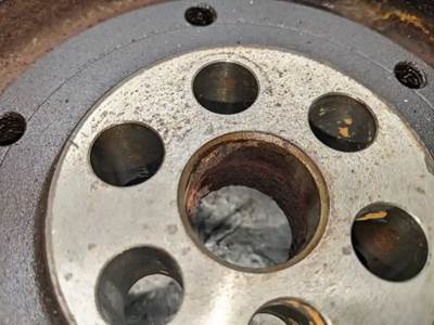 Mercedes-Benz MBE 926 Engine Harmonic Balancer for a 2009 Freightliner