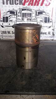 Caterpillar C12 Engine Part for a 1999 International 9200