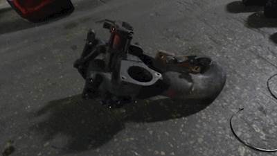 Cummins ISX15 Engine Part for a 2005 Volvo VNL