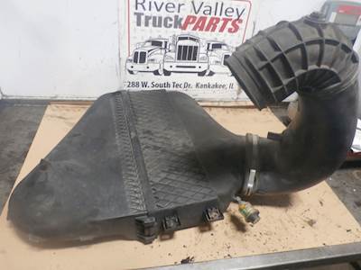 Detroit DD15 Engine Part for a 2010 Freightliner ST120