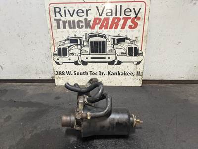 GM/Chev (HD) 6.6L DURAMAX Engine Part for a 2003 GMC C5500
