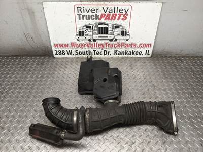 International 7.3L Engine Part for a 1999 Ford E-450