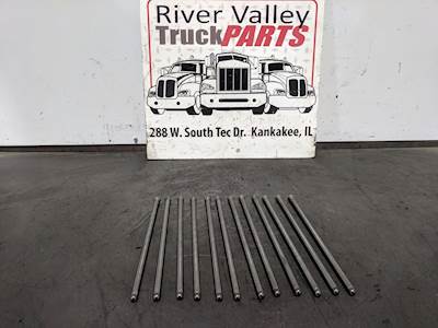 International DT466 Engine Part for a 1997 International 3800