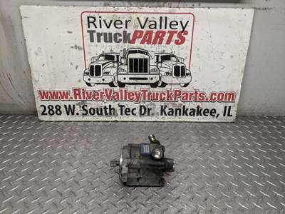 International DT466 Engine Part for a 2000 International 4700