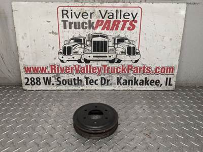 International DT466 Engine Part for a 2000 International 4700