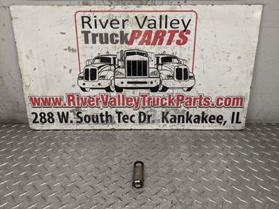 International DT466 Engine Part for a 2000 International 4700