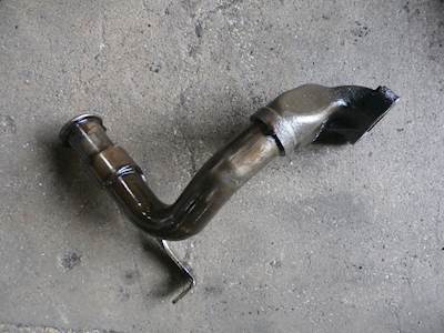 International DT466E Engine Part for a 2005 International 4300
