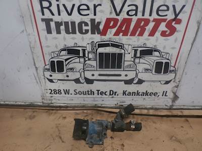 International DT466E Engine Part