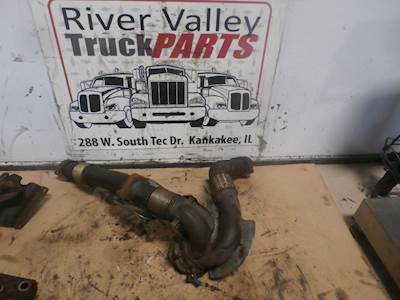 International VT365 Engine Part