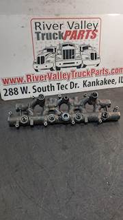 International VT365 High Pressure Oil Rail for 2007 International 4300