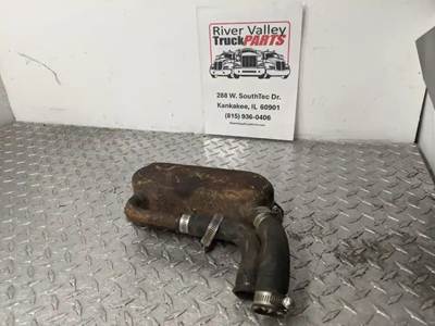 Caterpillar 3208 Engine Part for a 1985 Ford LN7000