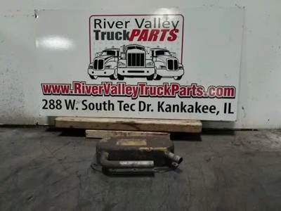 Caterpillar 3208 Engine Part for a 1985 Ford LNT8000